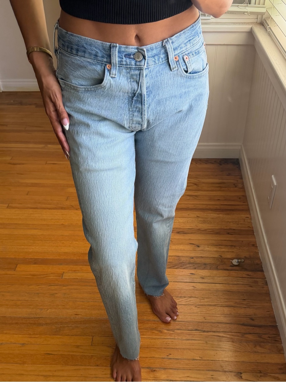 501- Levi's Light Wash Straight Leg Jeans